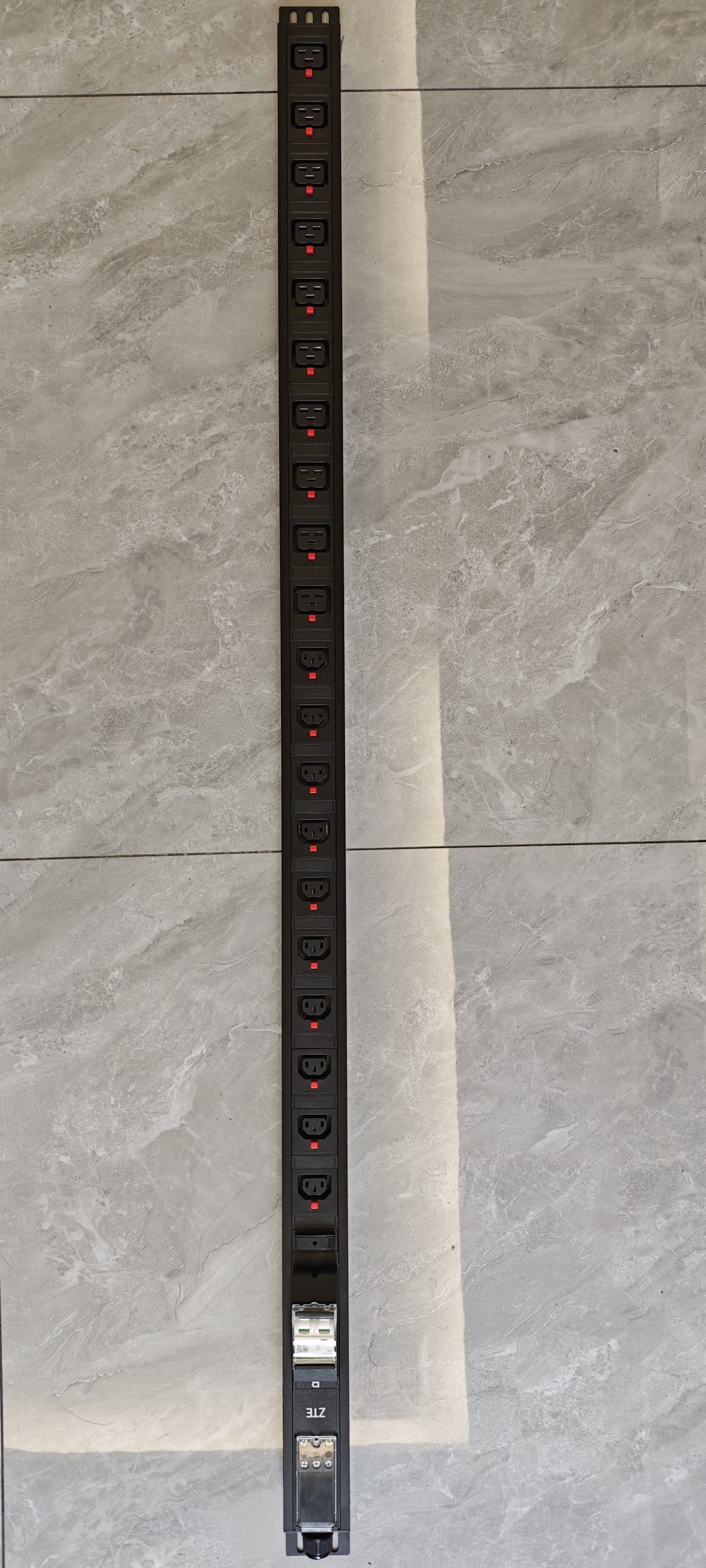 GDZ-32A2P-lgt-10C13+10C19-FT-B product image 1