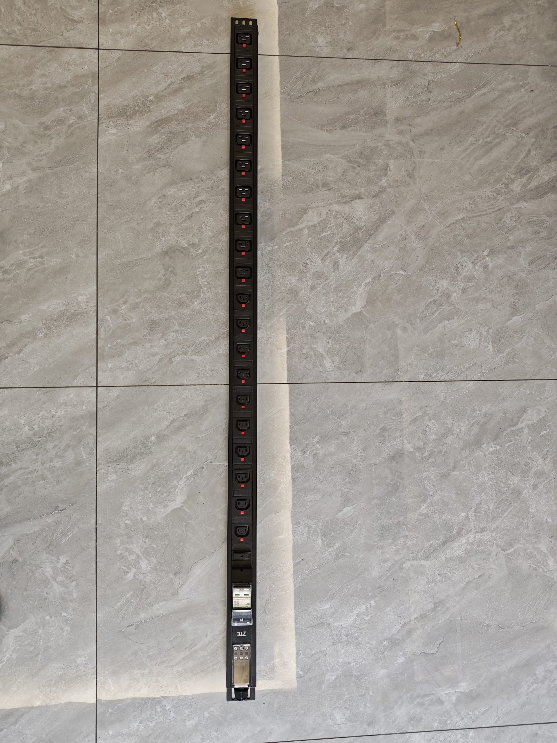 GDZ-32A2P-lgt-10C13+10C19-FT-B product image 2