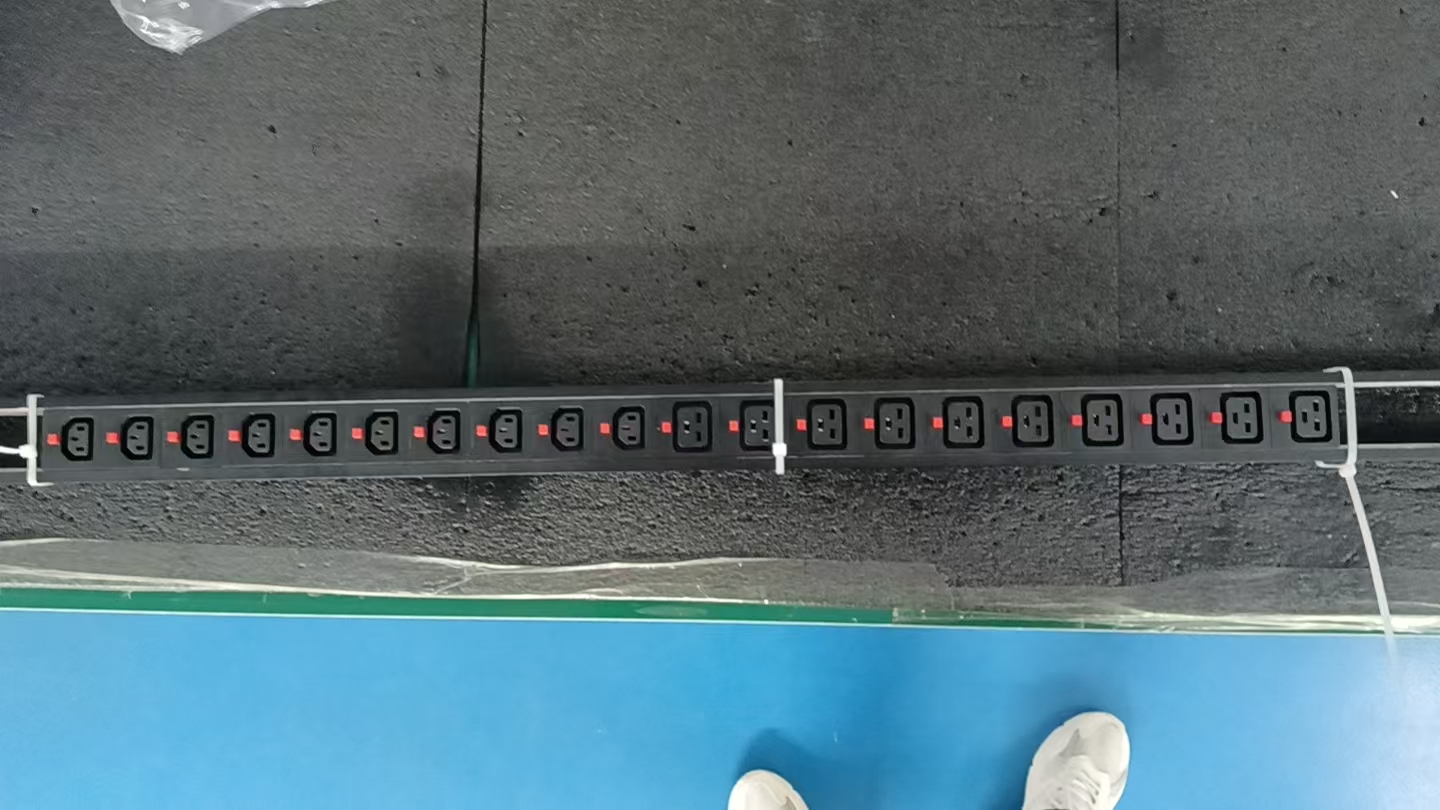 GDZ-32A2P-lgt-10C13+10C19-FT-B product image 4