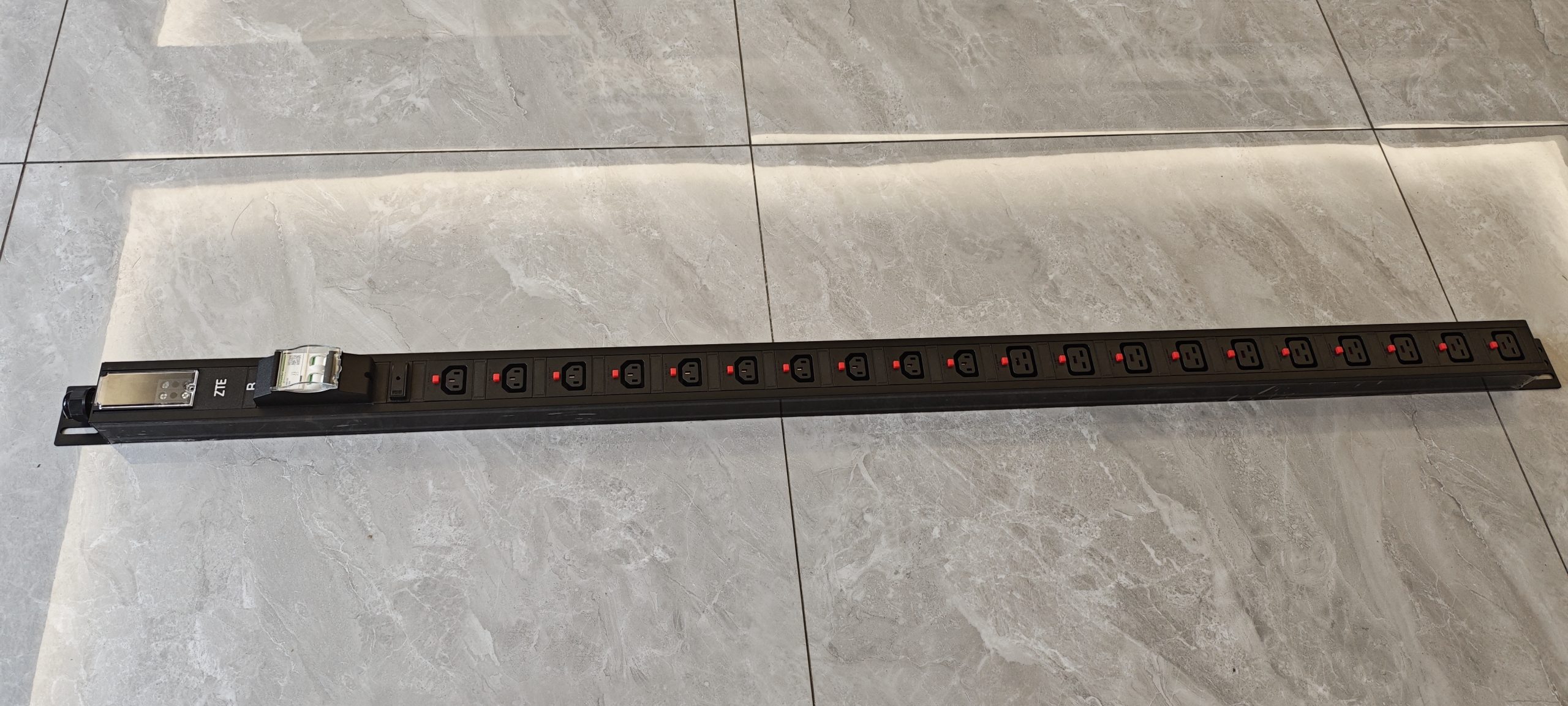 GDZ-32A2P-lgt-10C13+10C19-FT-B product image 16