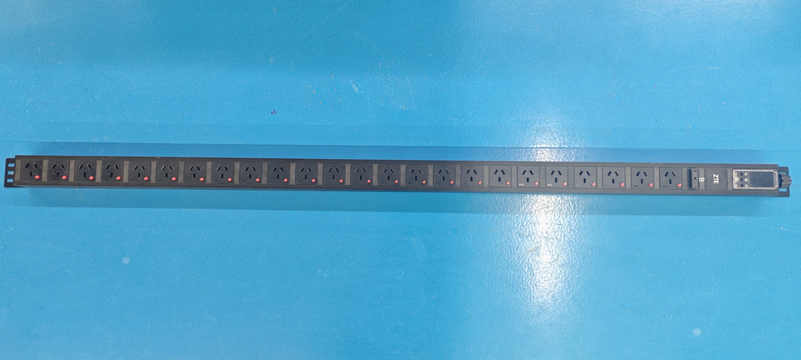 GDE-32A-lgt-20GB10A+4GB16A-FT-B product image 4