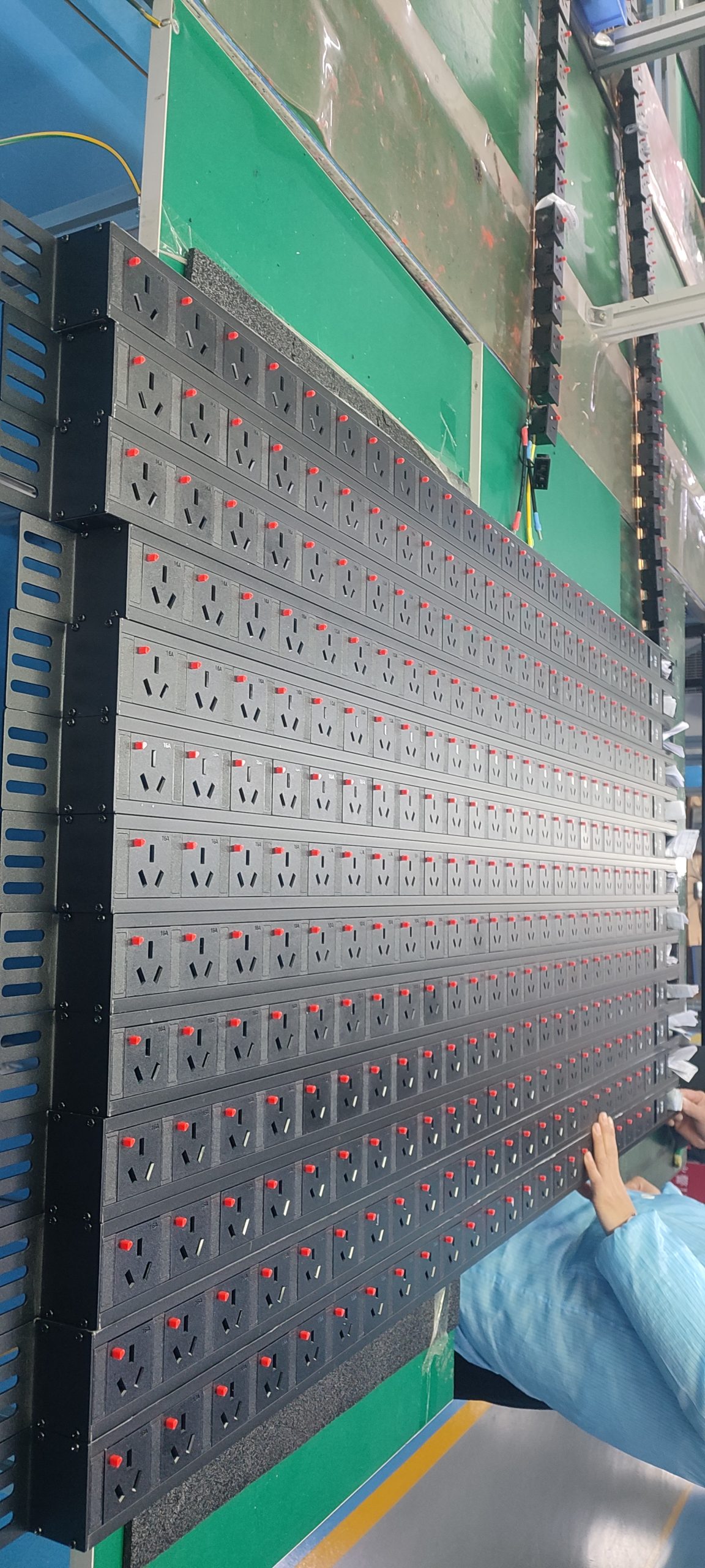 GDE-32A-lgt-20GB10A+4GB16A-FT-A product image 1