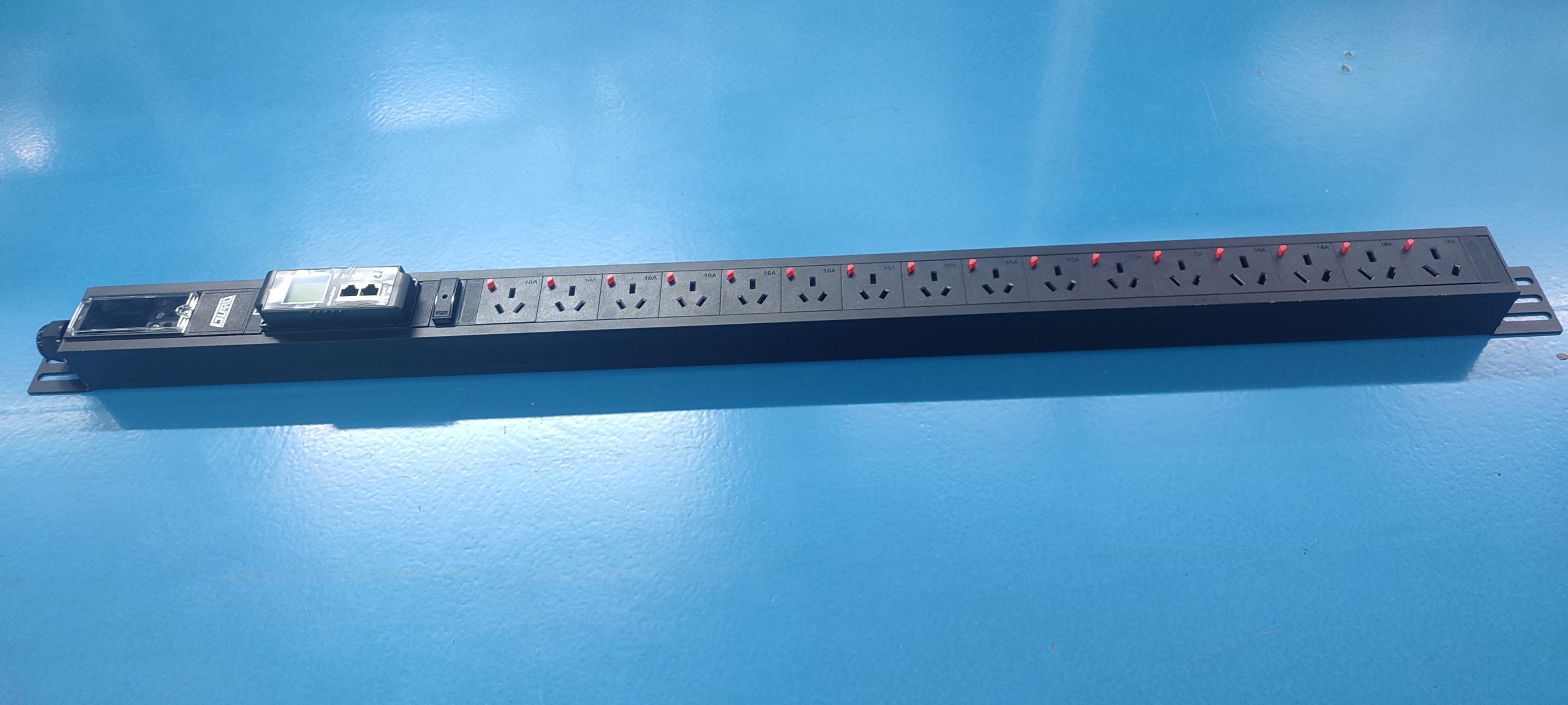GDE-32A-XJYDHM-lgt-12GB10A+4GB16A-FT-B-Red product image 1