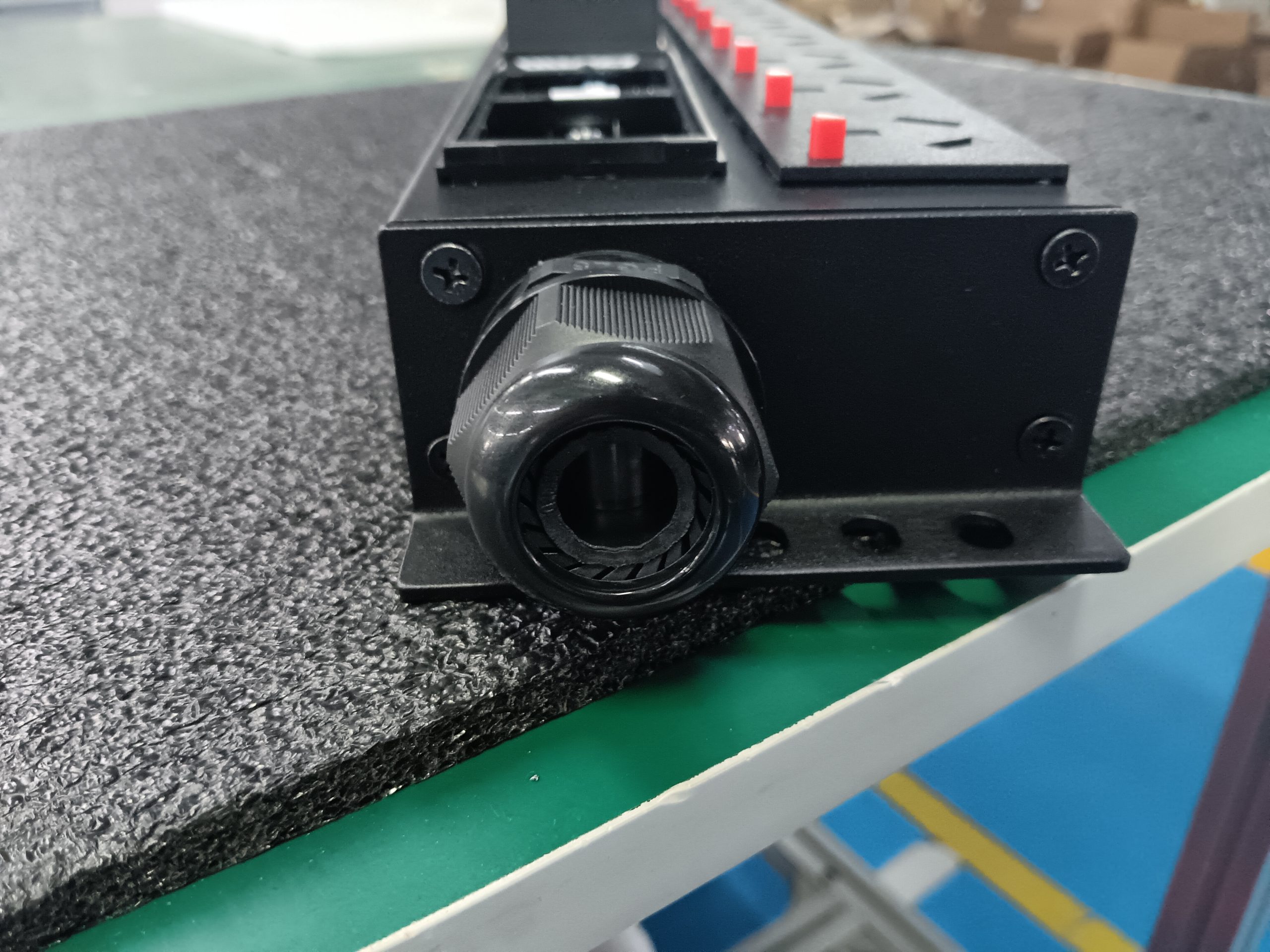 PDU-DC240V-63A2P-F-10GB16A-GDZ-GDZ-63A2P-lgt-10GB16A-FT product image 8
