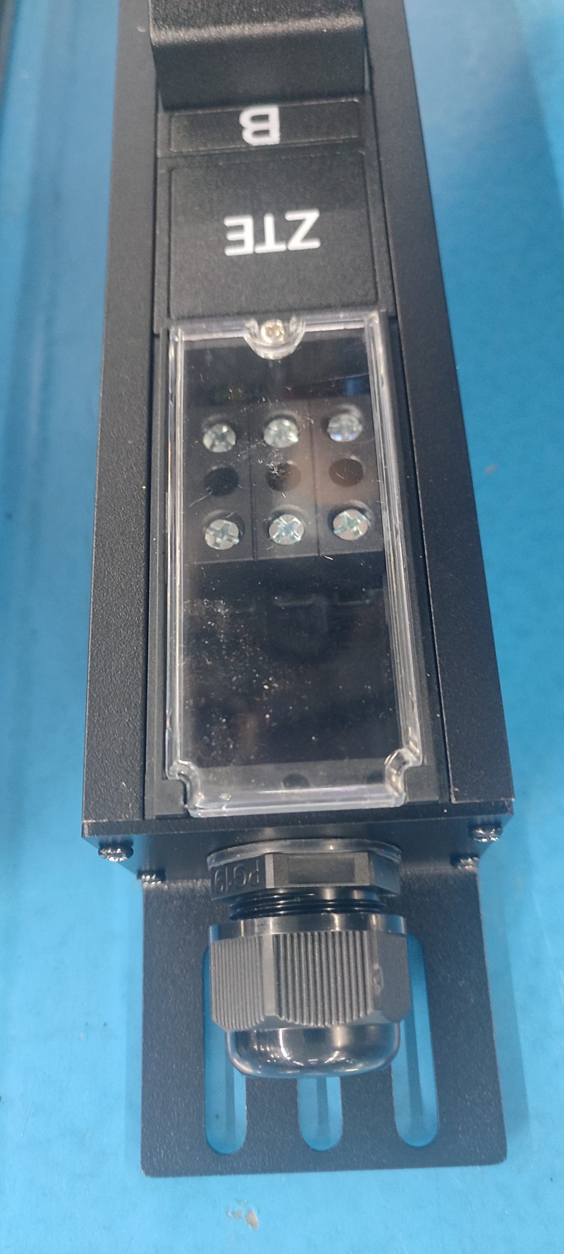 GDE-32A1P-lgt-20GB10A+4GB16A-FT-B product image 14