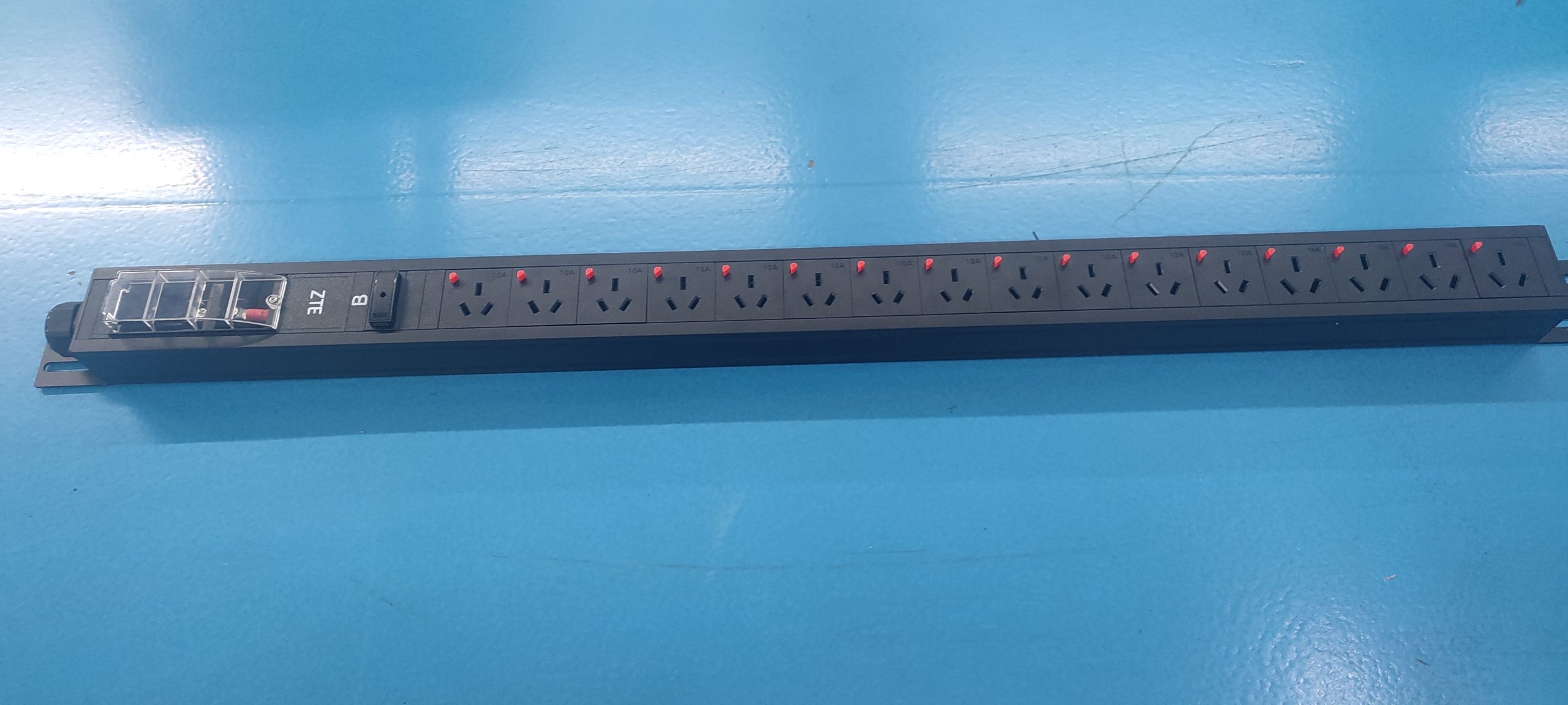 GDE-40A-lgt-12GB10A+4GB16A-FT-B product image 1