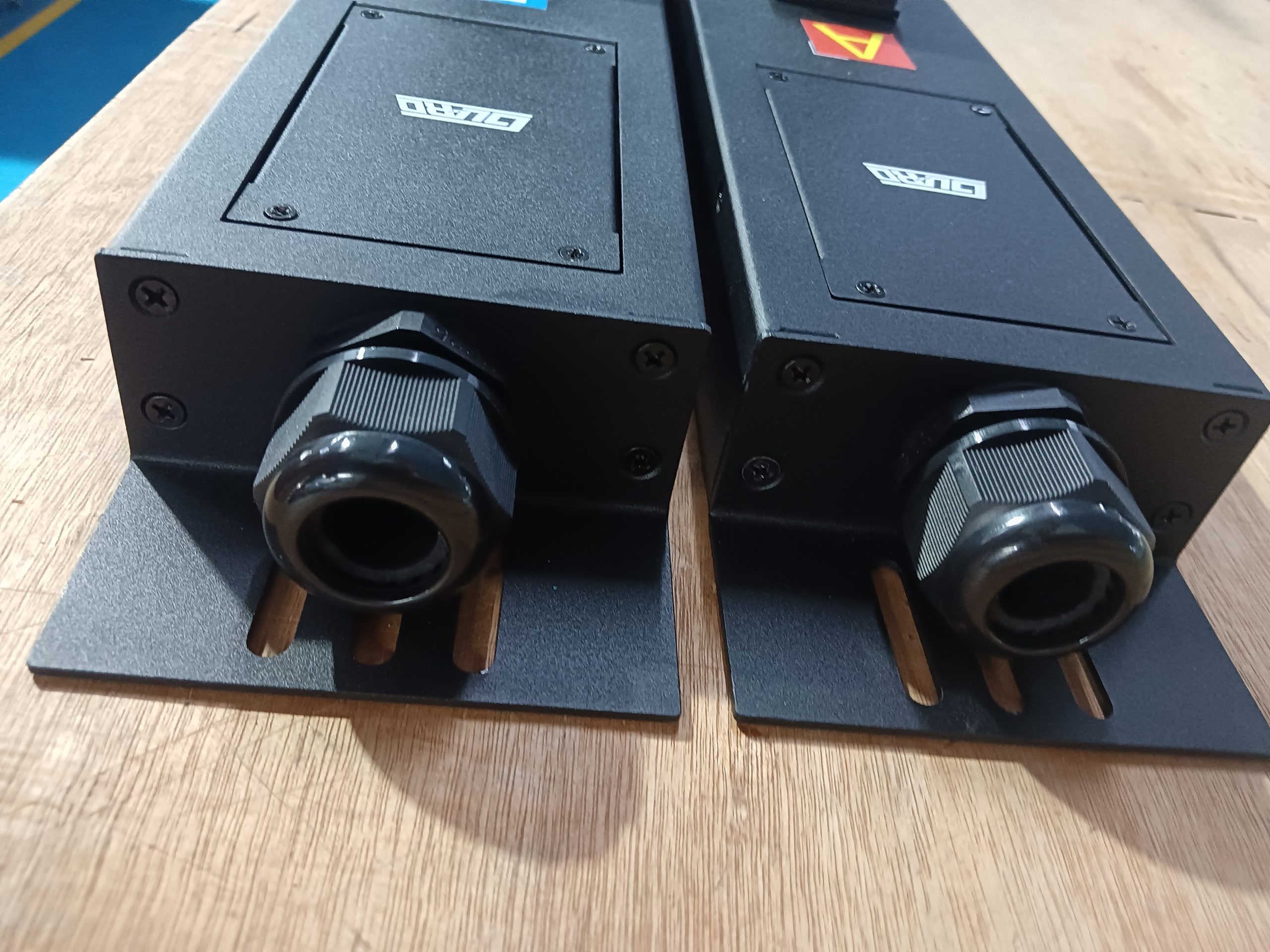 PDU-AC380V-32A3P-F-M-SPD-12GB10A+12GB16A-A-GDE product image 2