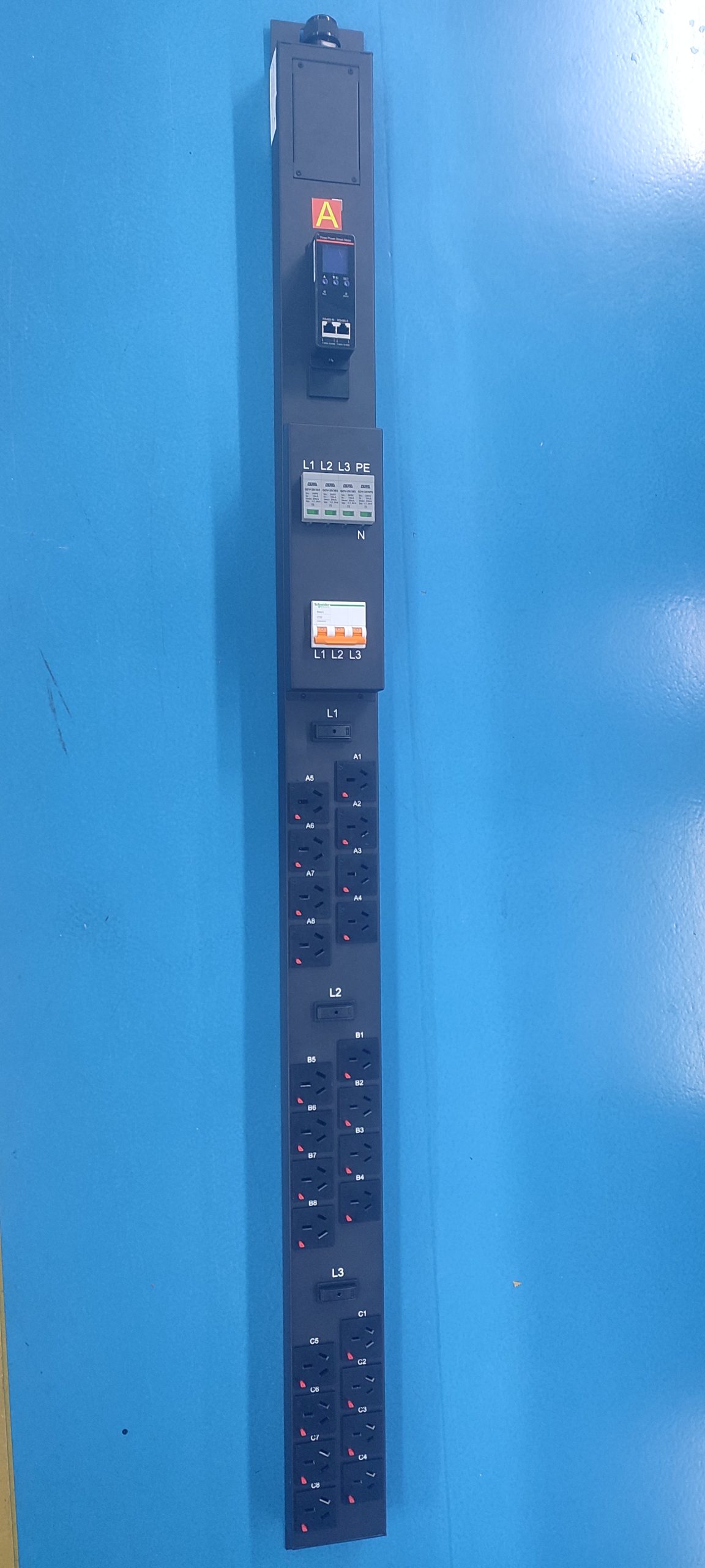 PDU-AC380V-32A3P-F-M-SPD-12GB10A+12GB16A-B-GDE product image 1