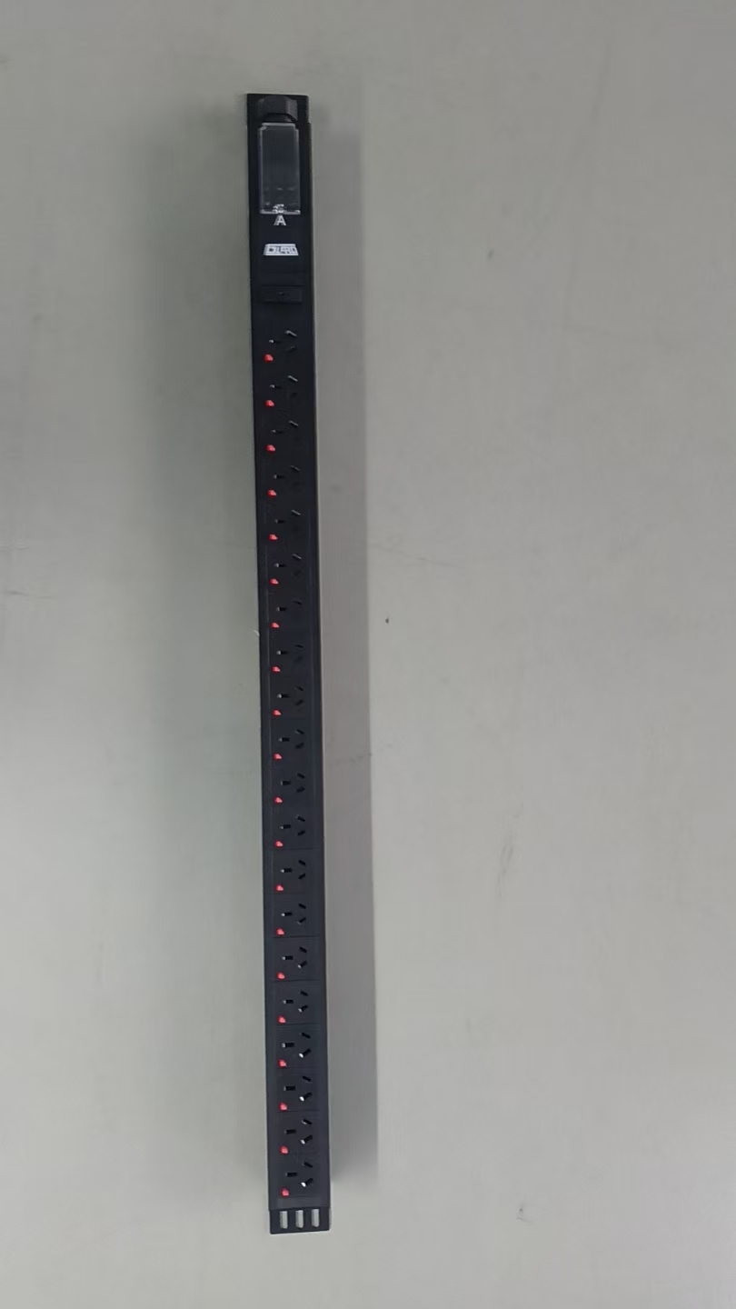 PDU-AC220V-40A-16GB10A+4GB16A product image 4