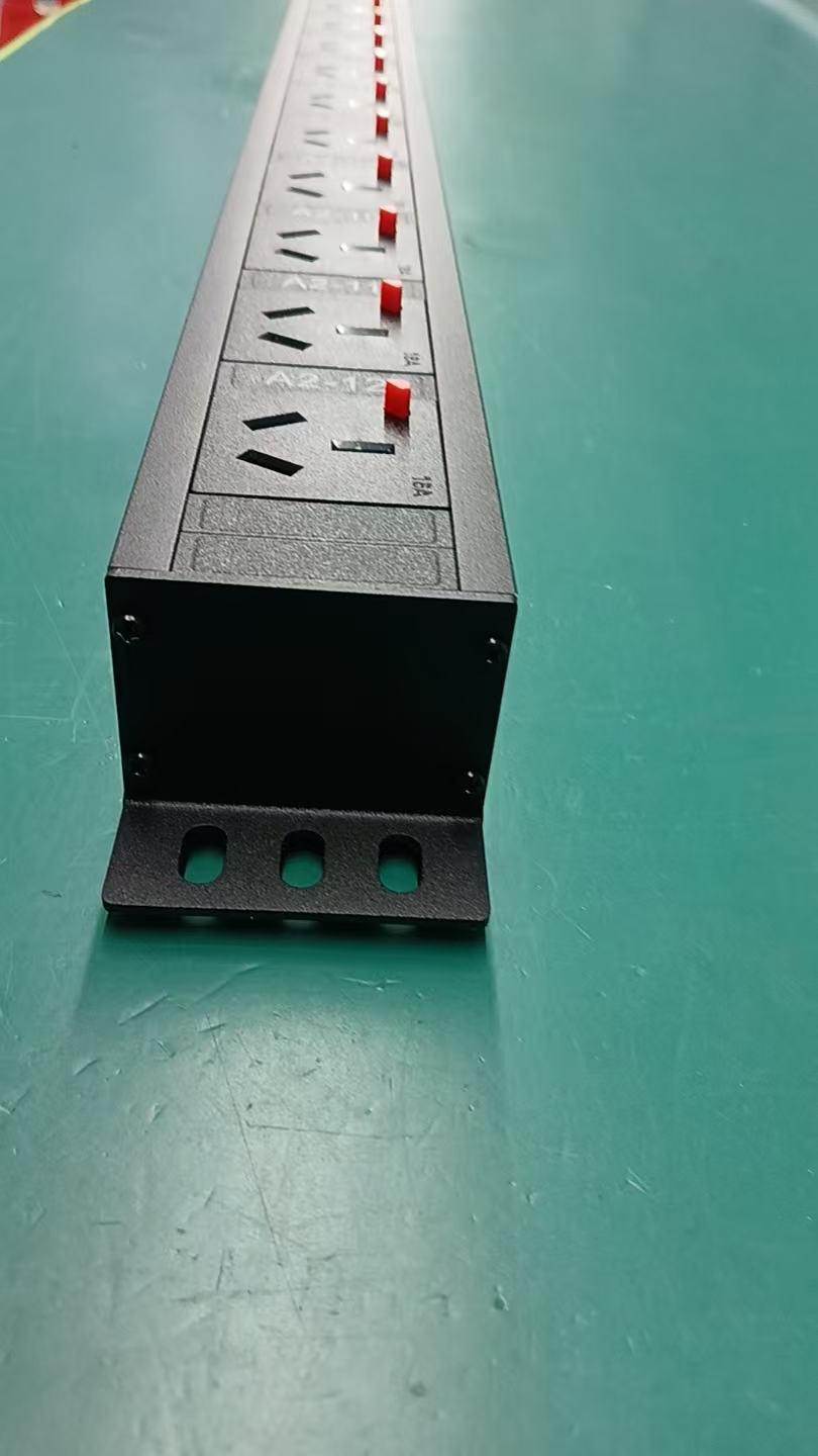 PDU-AC220V-40A2P-16GB10A+8GB16A product image 2