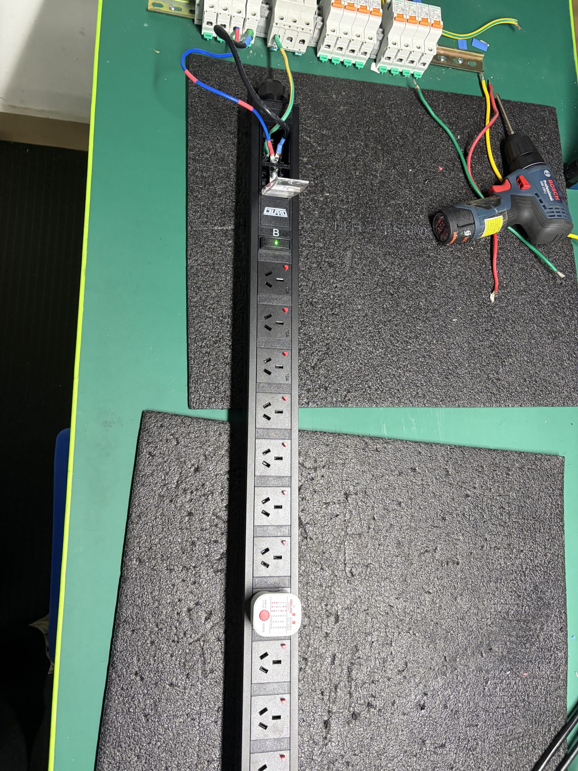 GDE-63A-lgt-20GB10A+4GB16A-FT-B product image 3