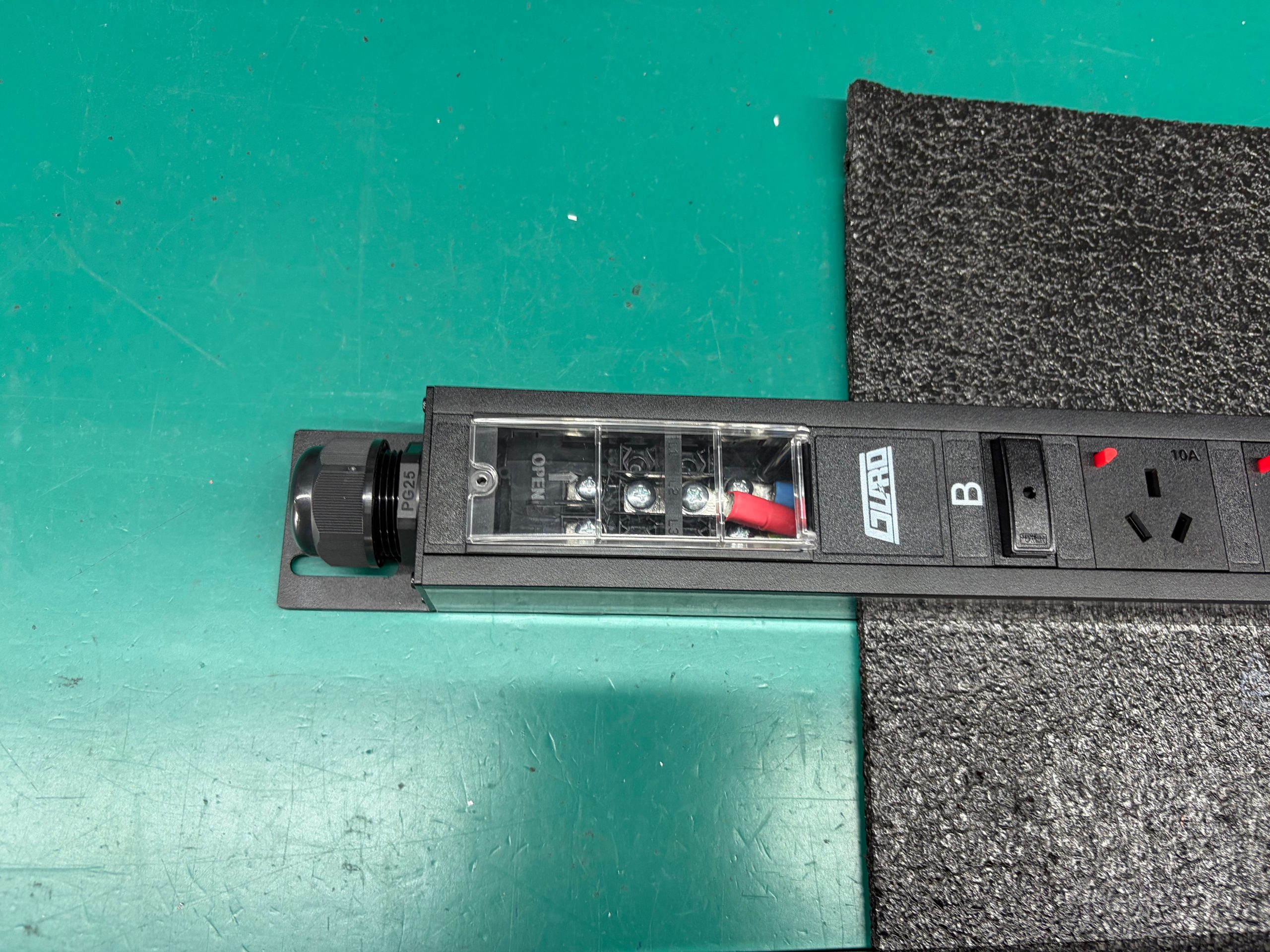 GDE-63A-lgt-20GB10A+4GB16A-FT-B product image 5