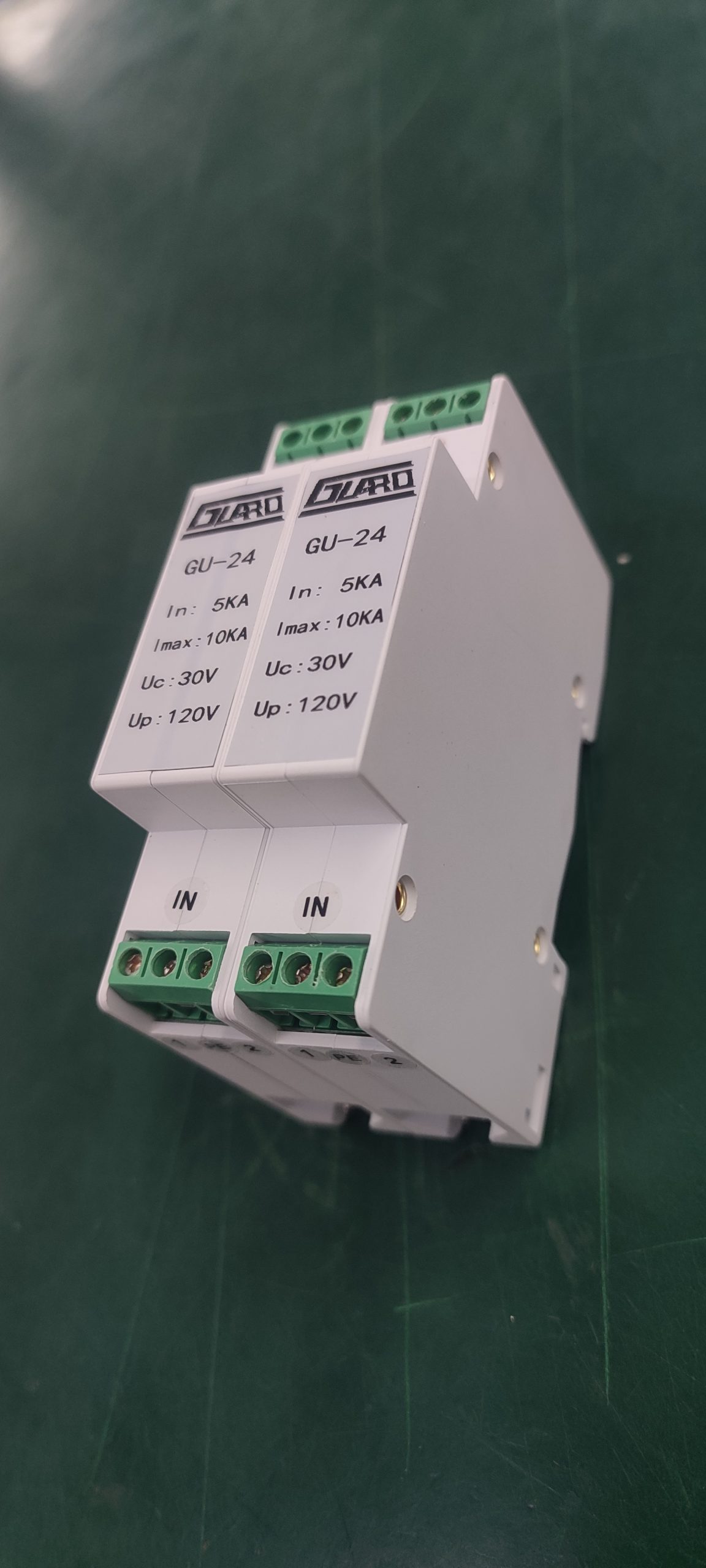 GU-24 product image 1